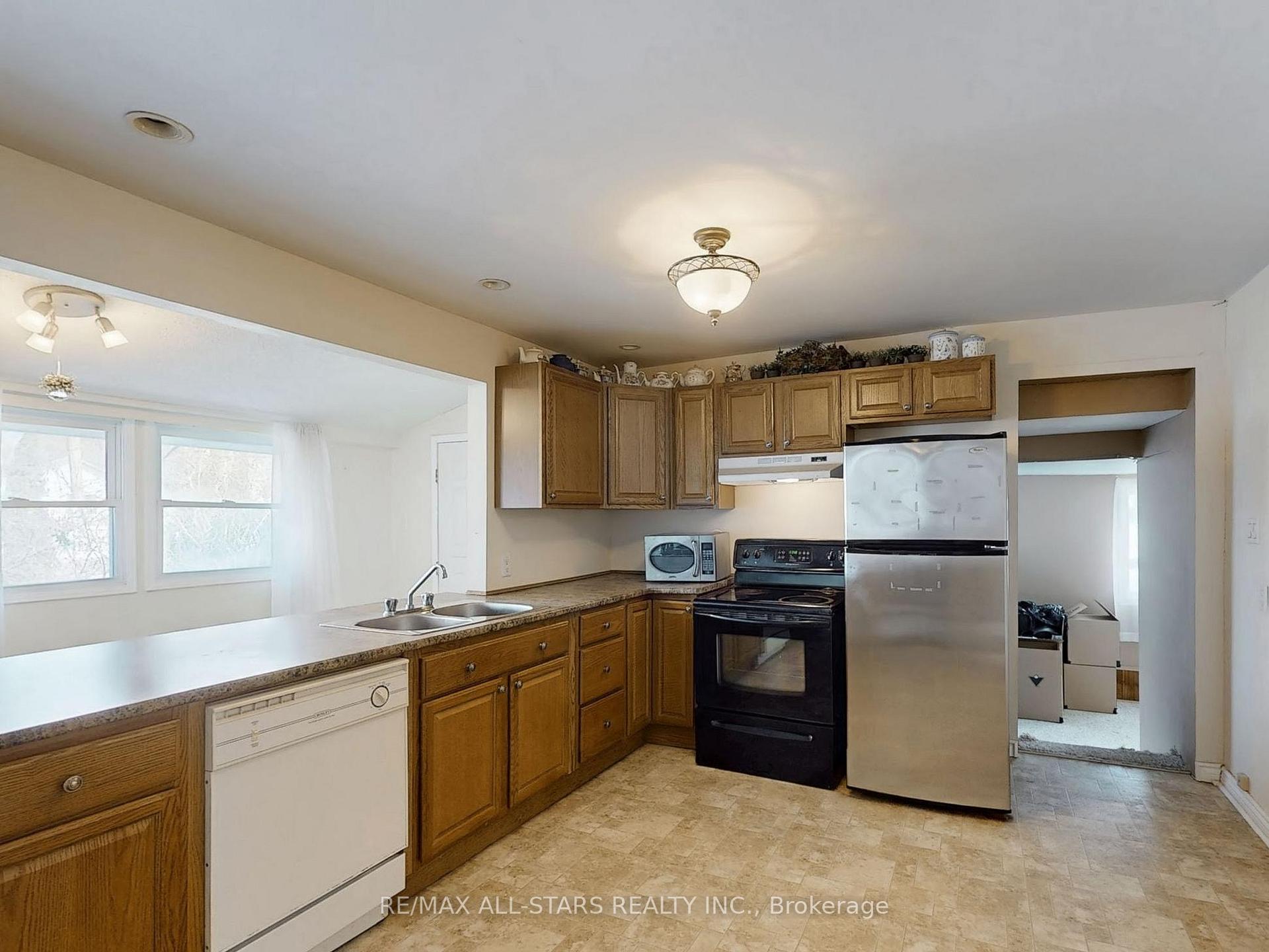 Photo 13 of 135 Spring Road, Georgina, Keswick North — HOMEH