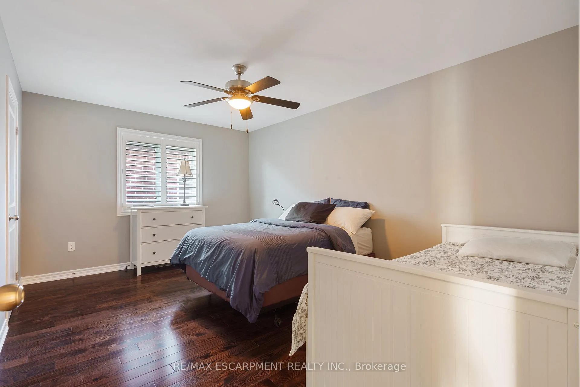 Photo 21 of 333 Valridge Drive, Hamilton, Ancaster — HOMEH