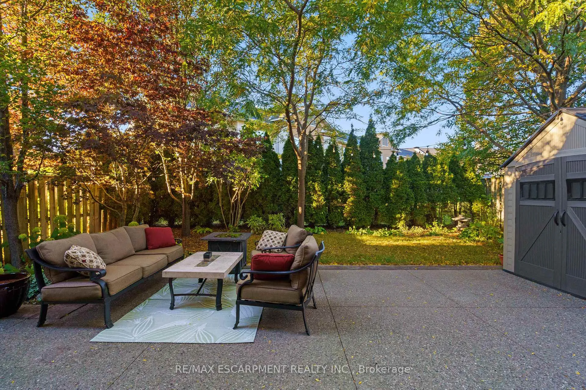 Photo 35 of 333 Valridge Drive, Hamilton, Ancaster — HOMEH