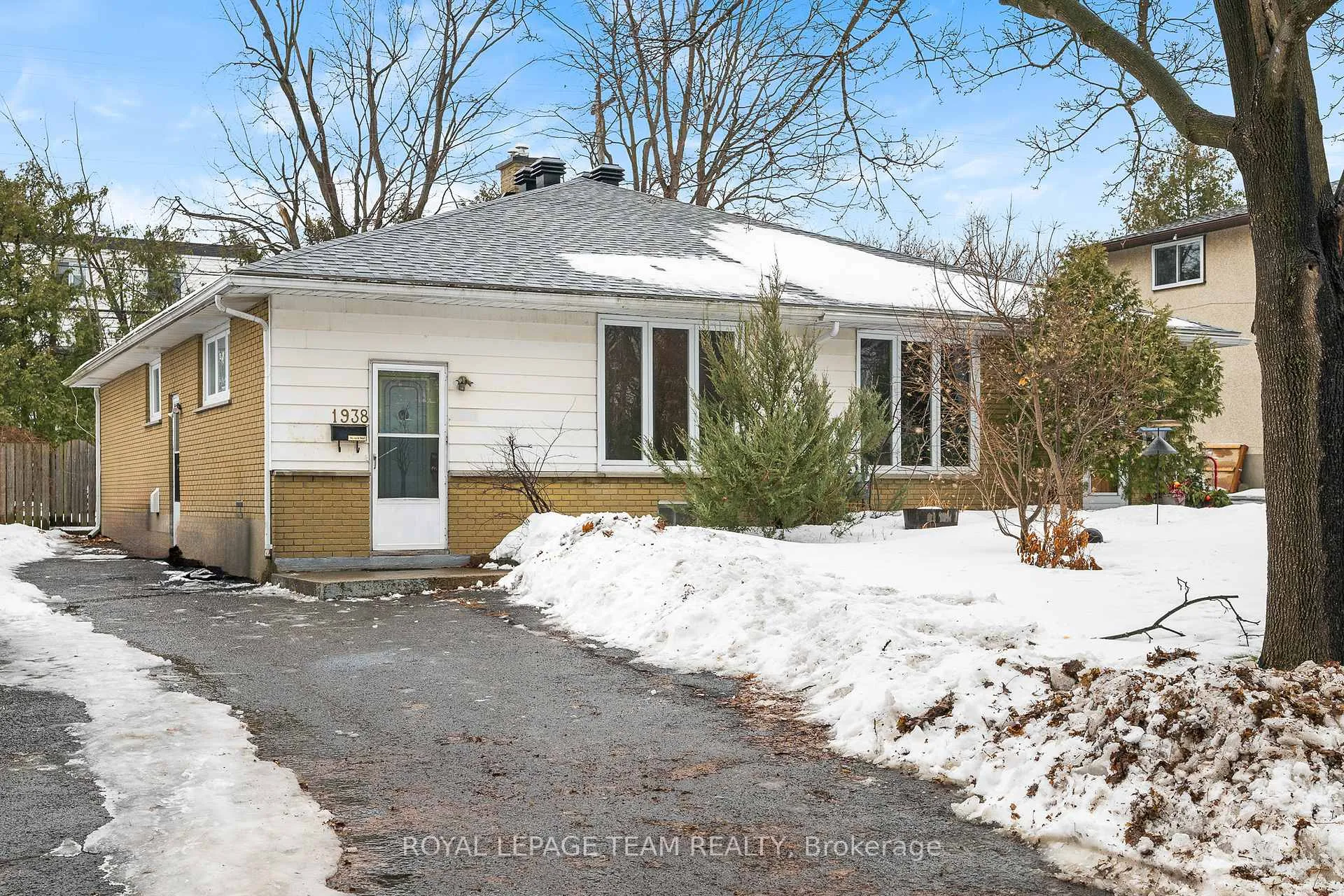 Photo 1 of 1938 Bromley Road, Ottawa, Carlingwood — HOMEH