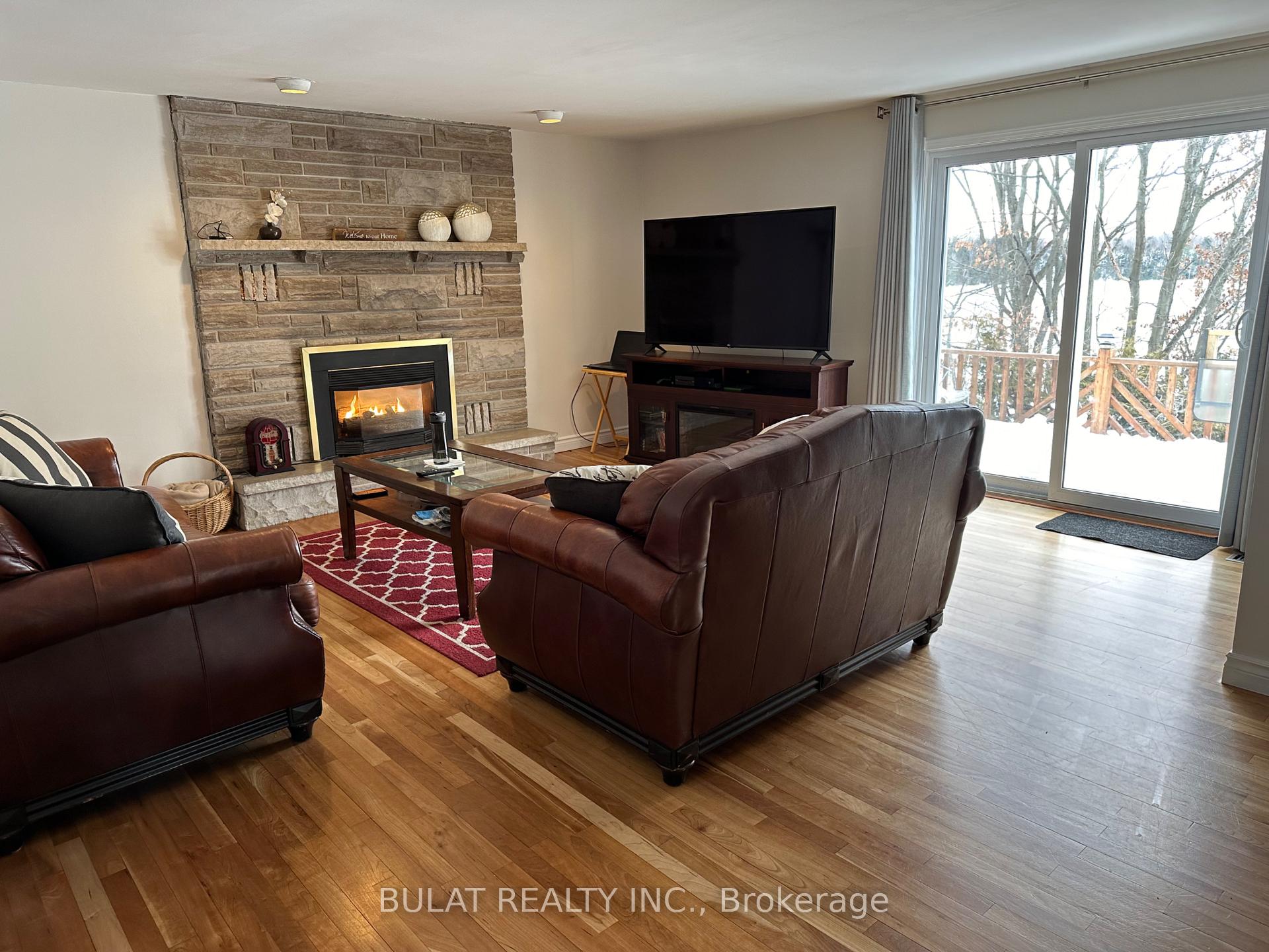 Photo 6 of 2020 Crow Lake Road, Frontenac, Frontenac Centre — HOMEH