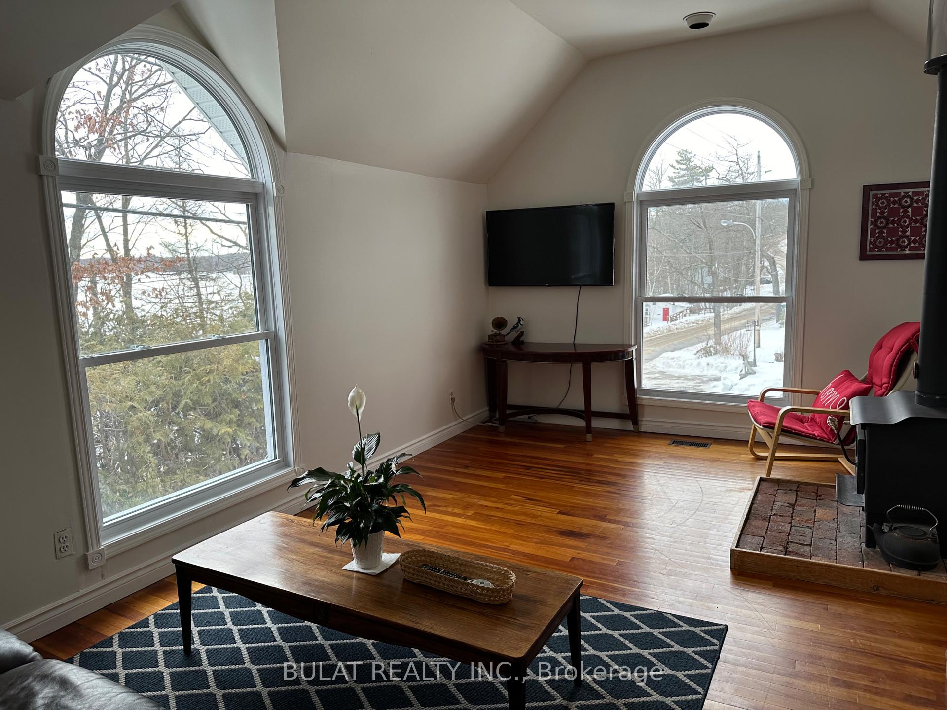 Photo 9 of 2020 Crow Lake Road, Frontenac, Frontenac Centre — HOMEH