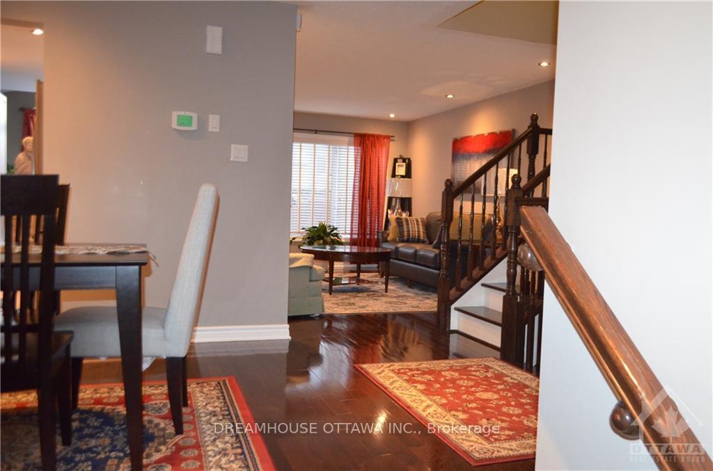 Photo 5 of 241 Serena Way, Ottawa, Barrhaven - Strandherd — HOMEH
