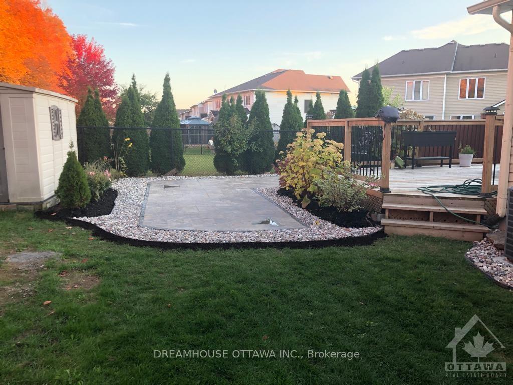 Photo 23 of 241 Serena Way, Ottawa, Barrhaven - Strandherd — HOMEH