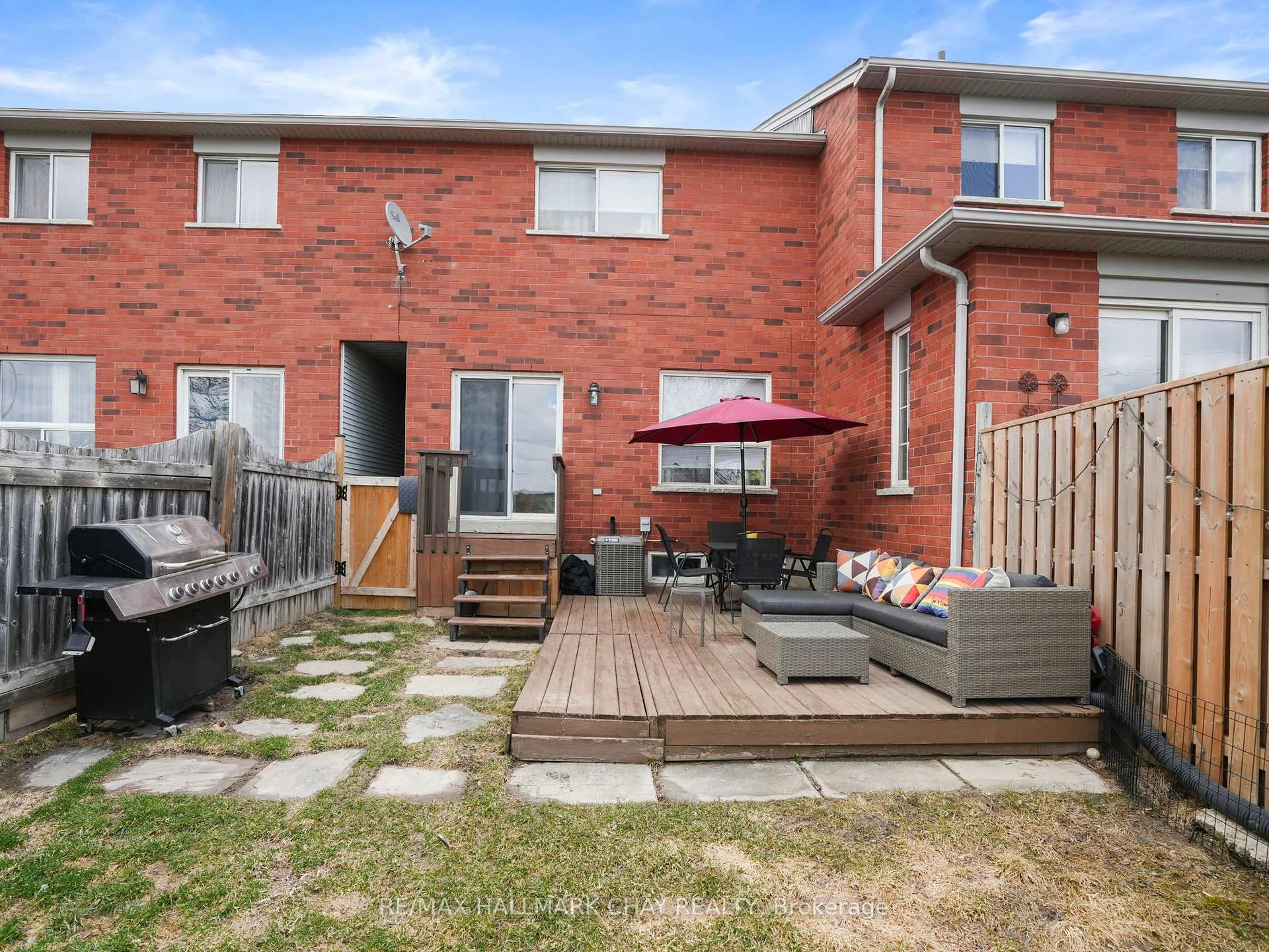 Photo 37 of 58 Smith Street, New Tecumseth, Alliston — HOMEH