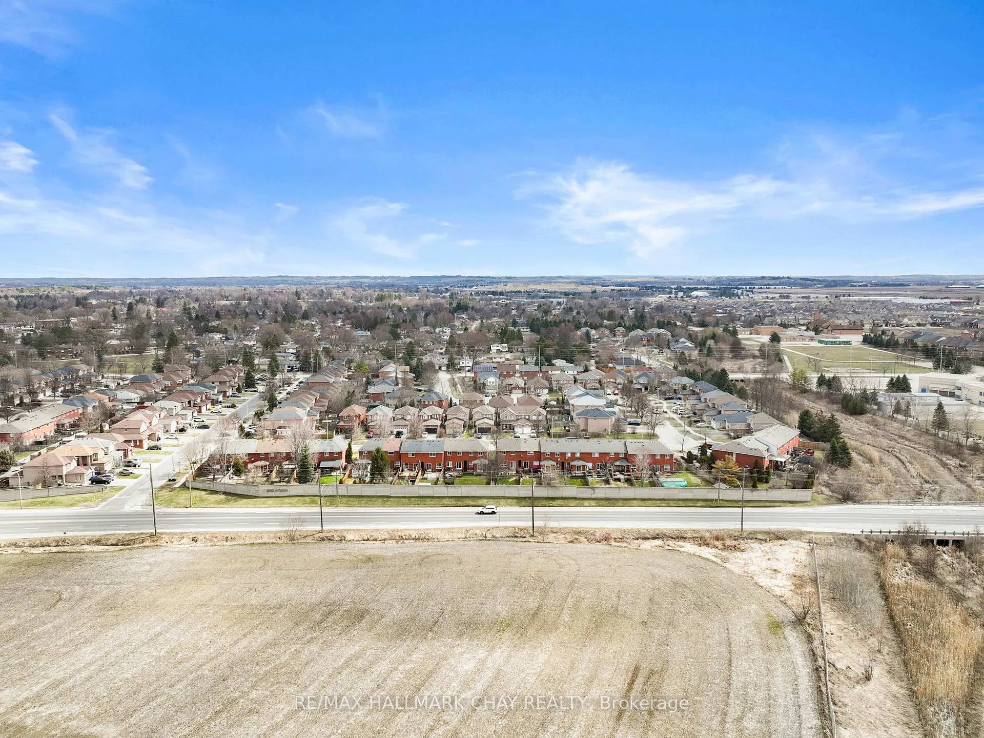 Photo 42 of 58 Smith Street, New Tecumseth, Alliston — HOMEH