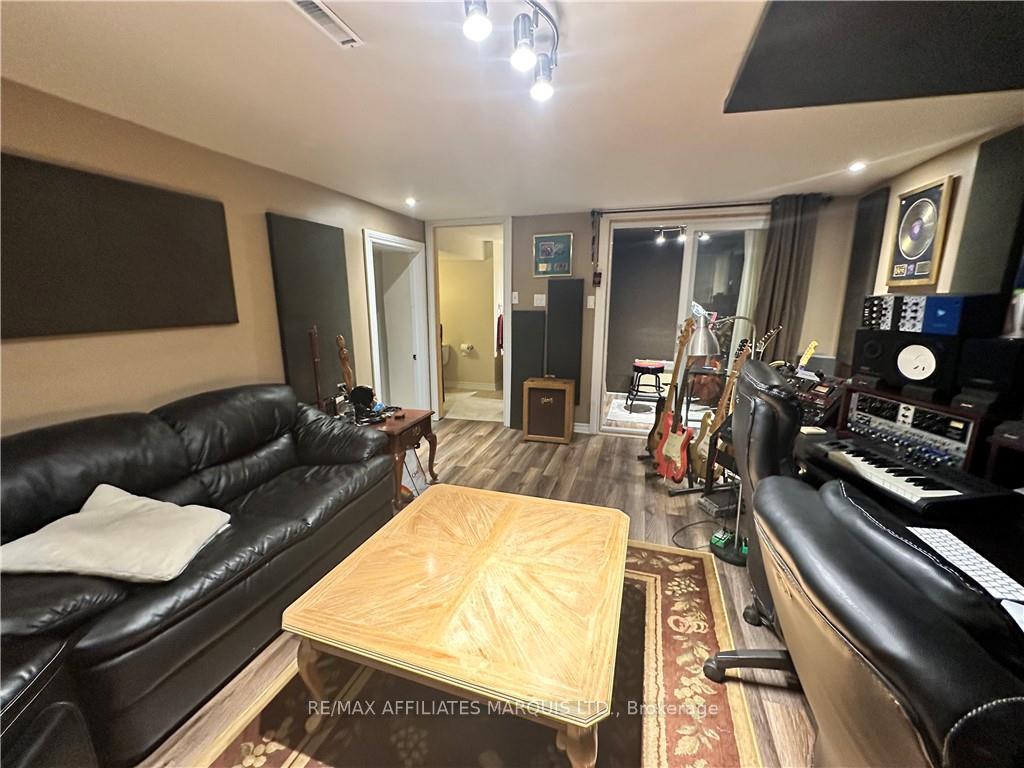 Photo 9 of 1218 Leonard Street, Cornwall — HOMEH