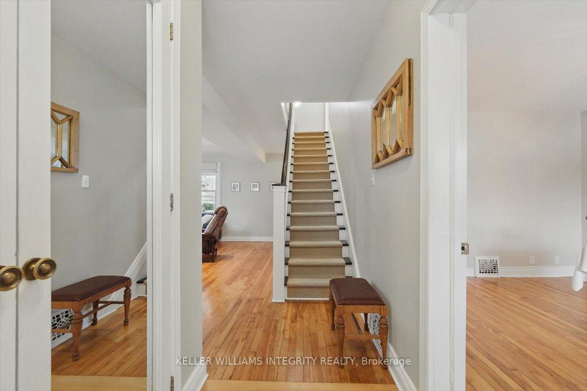 Photo 4 of 888 Maplewood Avenue, Ottawa, Queensway Terrace North — HOMEH