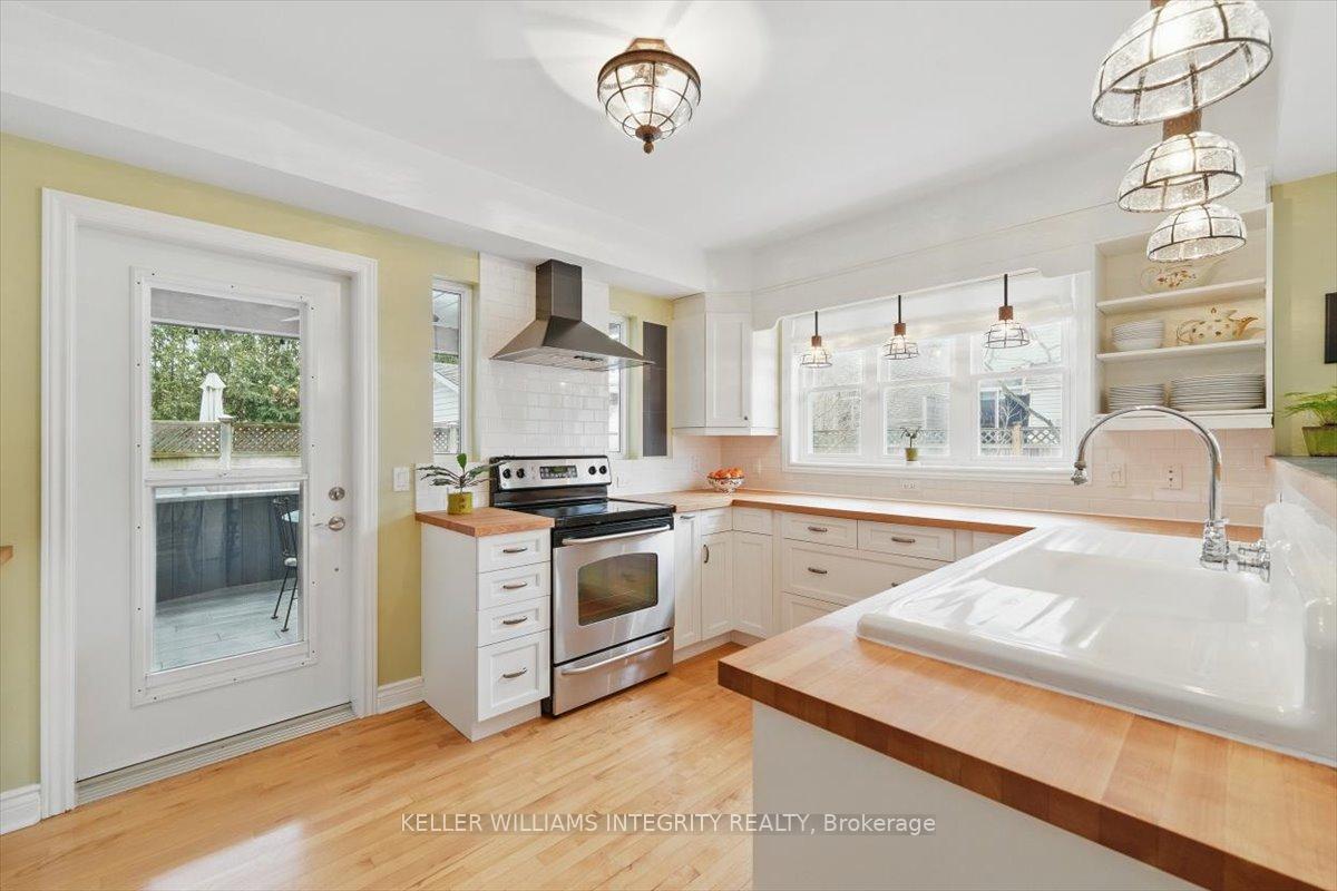 Photo 17 of 888 Maplewood Avenue, Ottawa, Queensway Terrace North — HOMEH