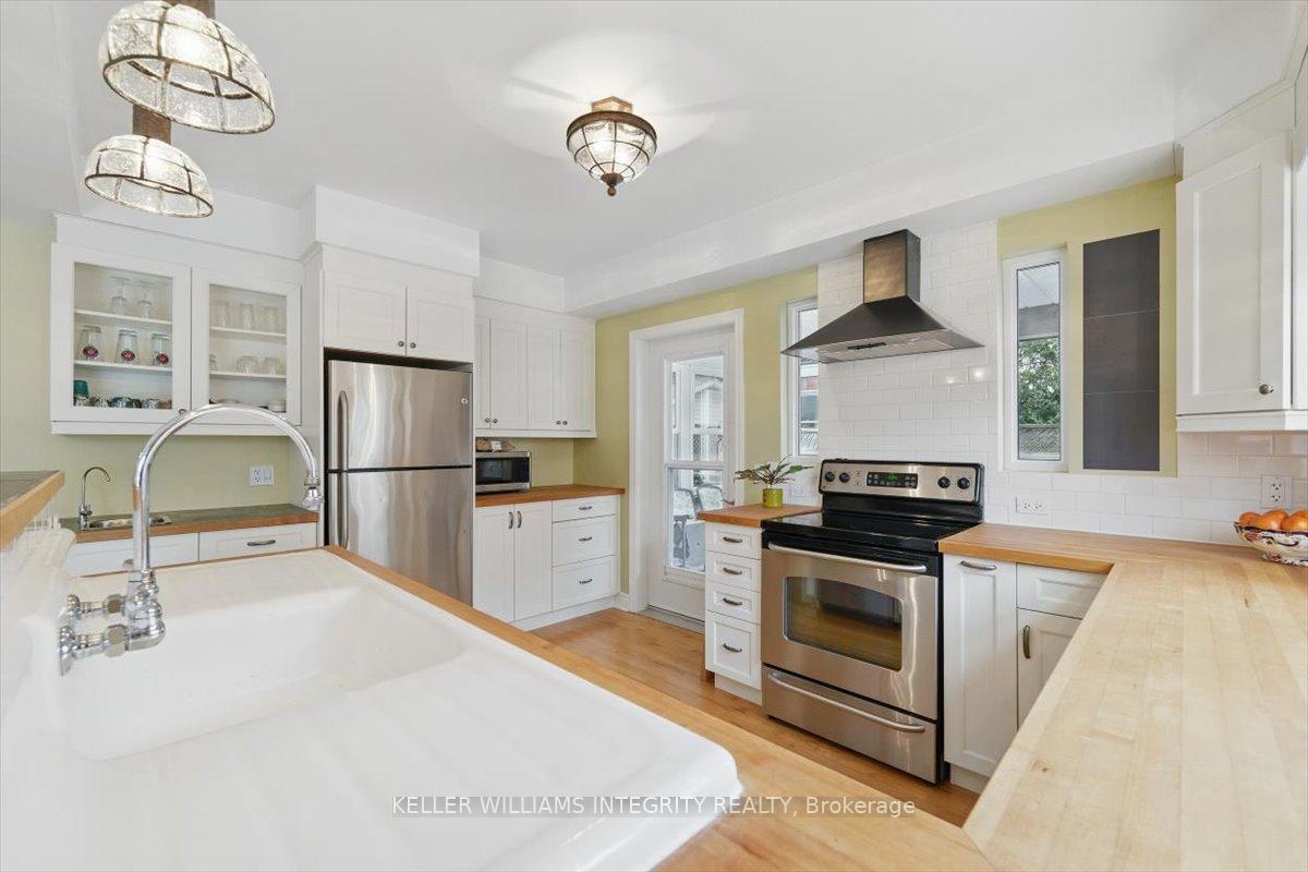 Photo 19 of 888 Maplewood Avenue, Ottawa, Queensway Terrace North — HOMEH
