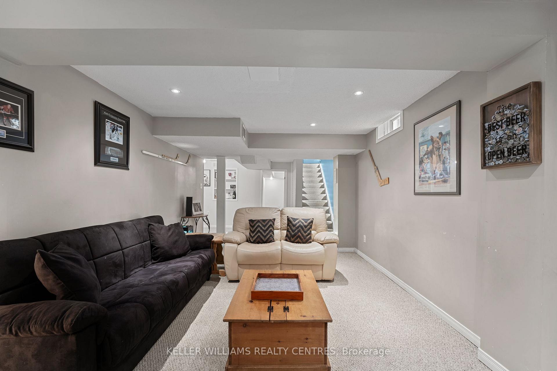 Photo 21 of 49 Laurendale Avenue, Georgina, Keswick South — HOMEH