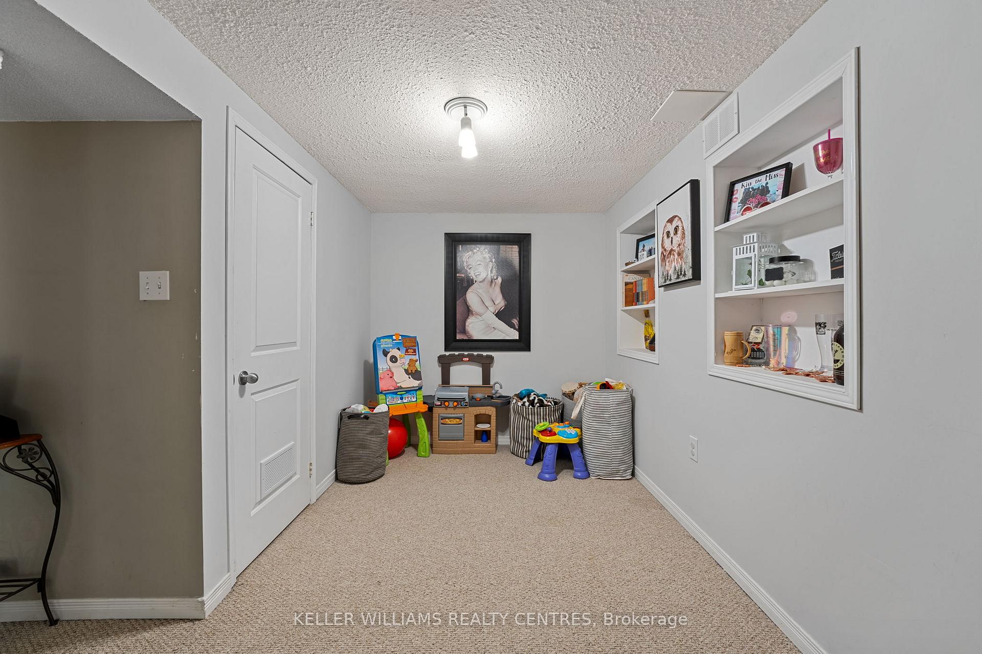 Photo 22 of 49 Laurendale Avenue, Georgina, Keswick South — HOMEH