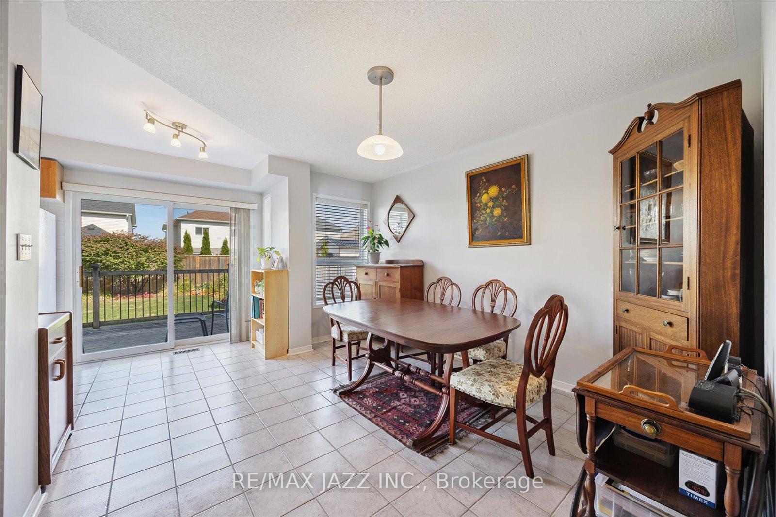 Photo 7 of 66 Daiseyfield Avenue, Clarington, Courtice — HOMEH