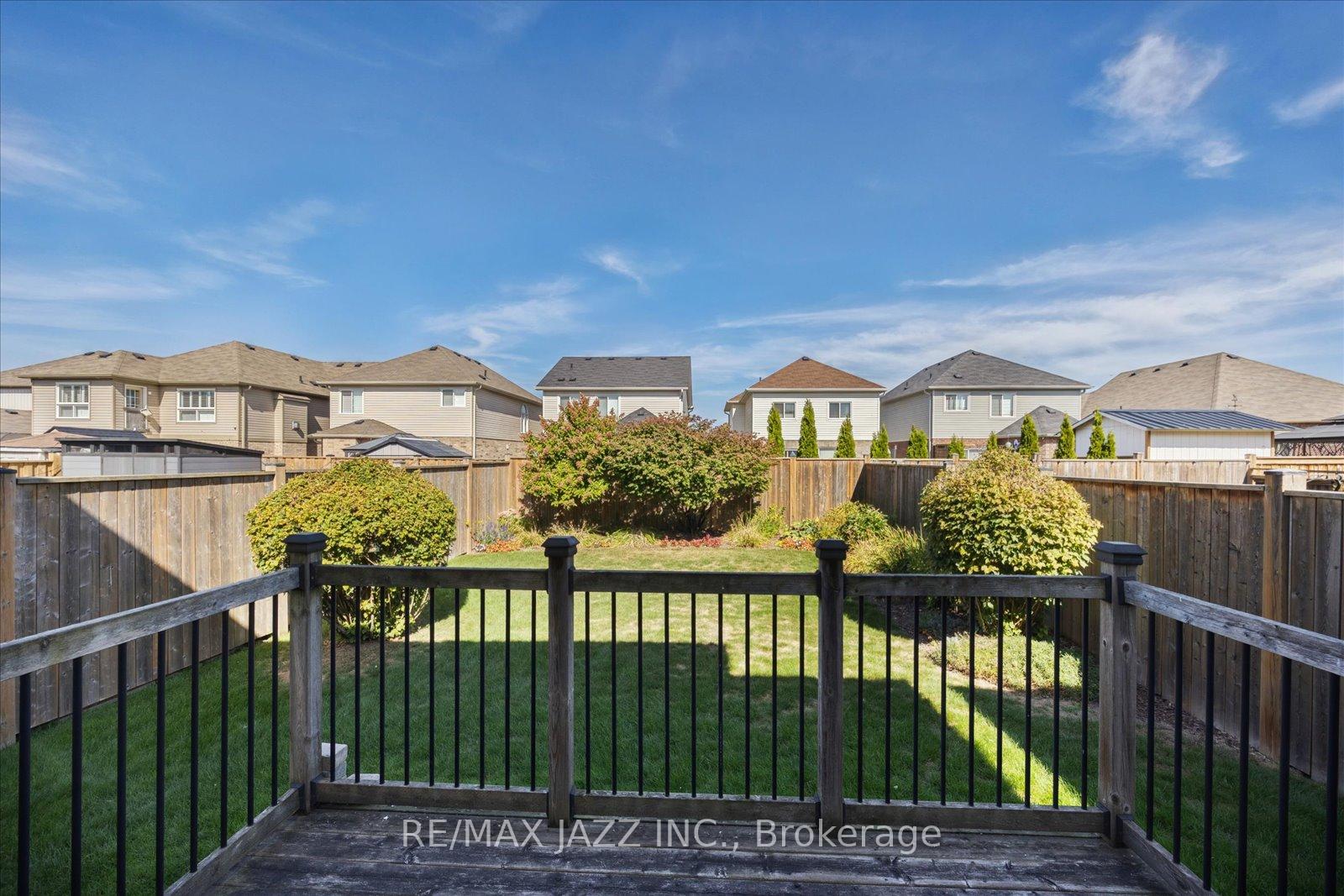 Photo 17 of 66 Daiseyfield Avenue, Clarington, Courtice — HOMEH
