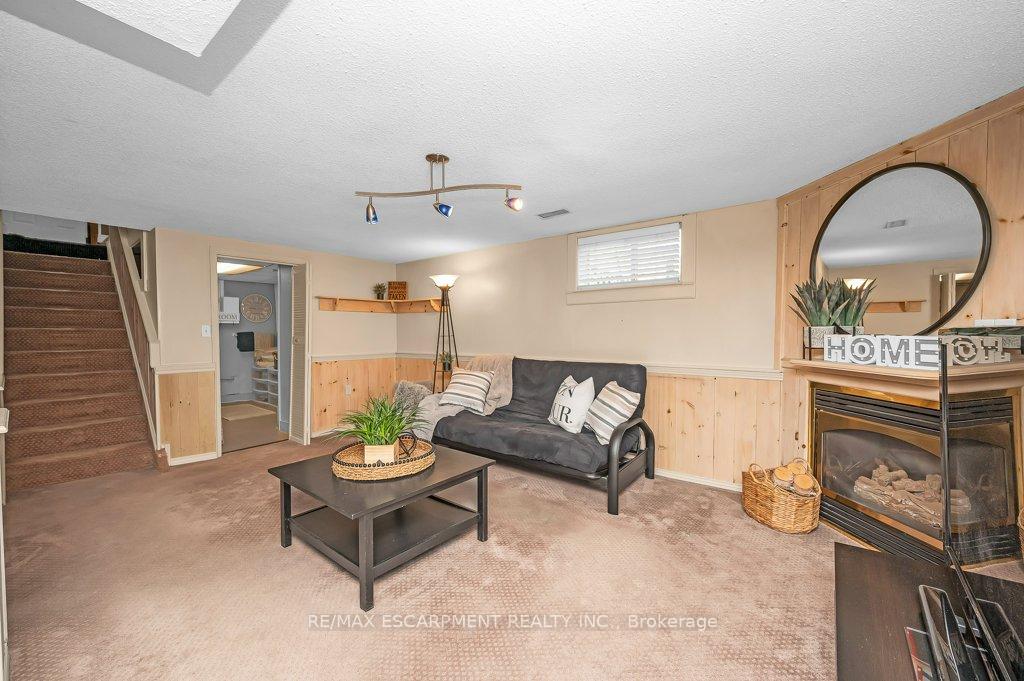 Photo 22 of 480 Mohawk Road W, Hamilton, Westcliffe — HOMEH
