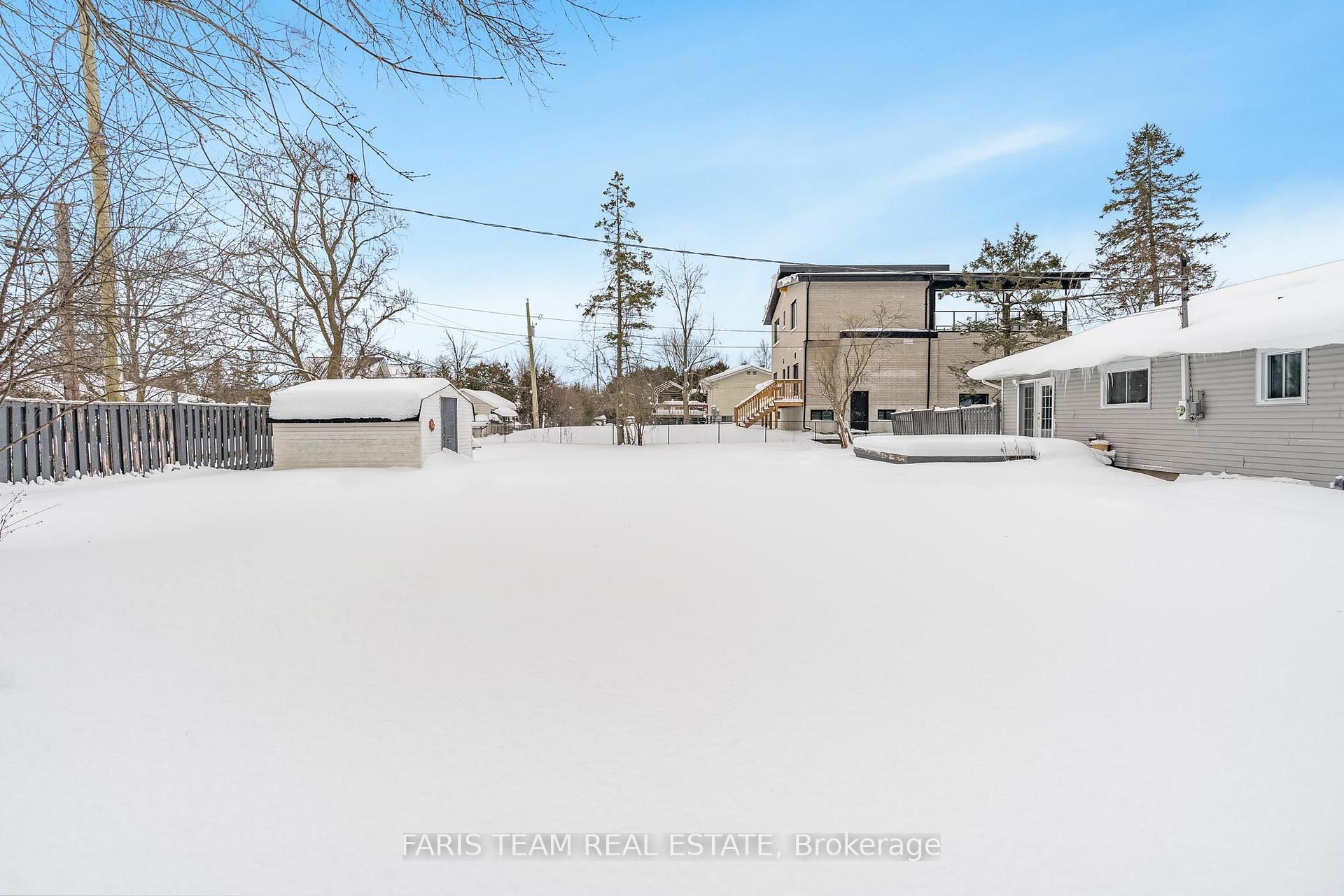 Photo 12 of 17 Sumach Drive, Georgina, Virginia — HOMEH