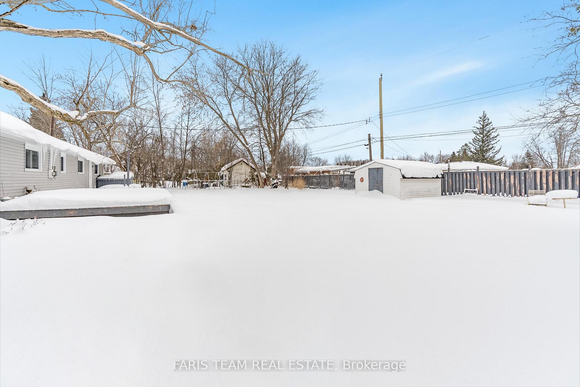 Photo 13 of 17 Sumach Drive, Georgina, Virginia — HOMEH