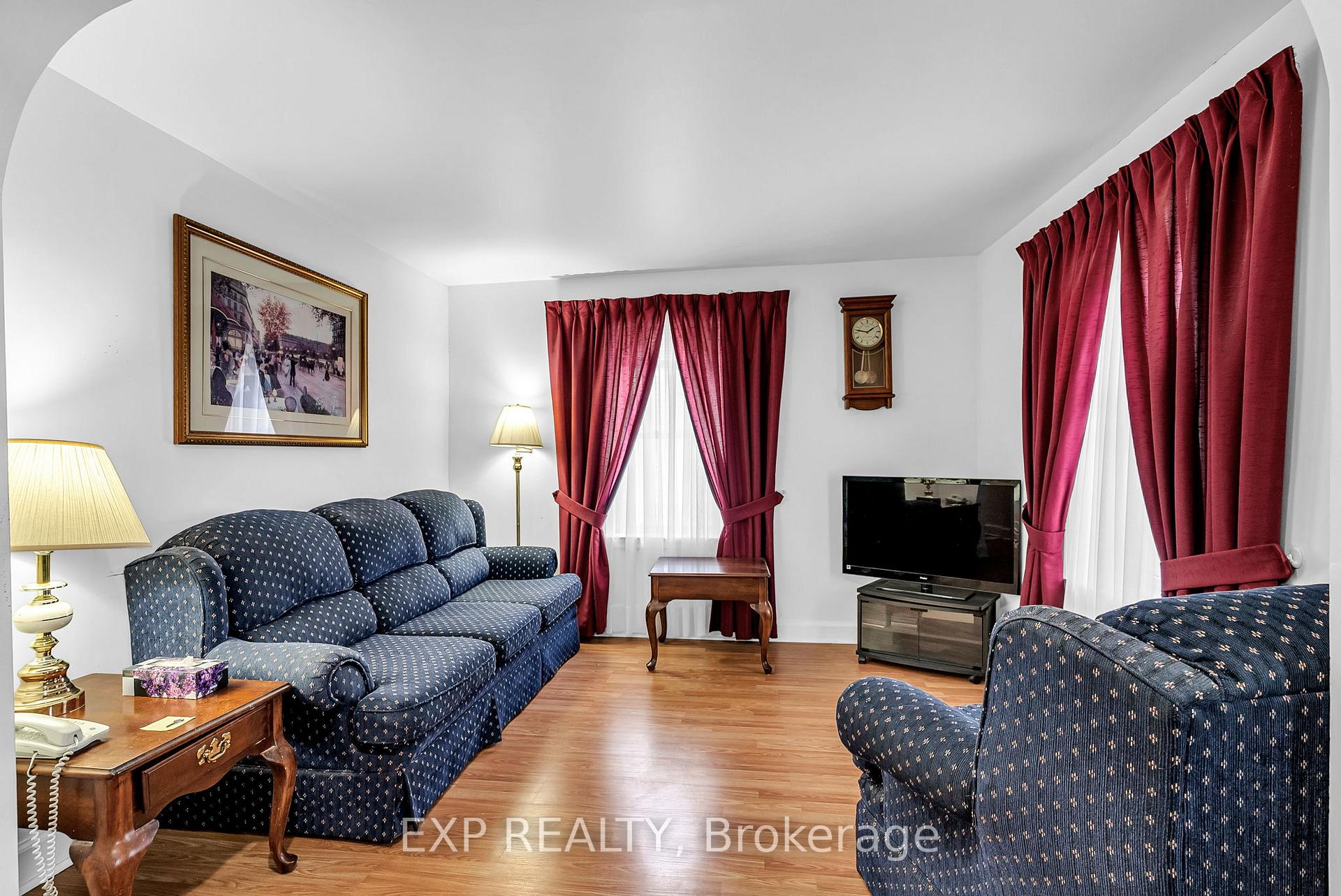 Photo 3 of 313 Sixth Street W, Cornwall — HOMEH