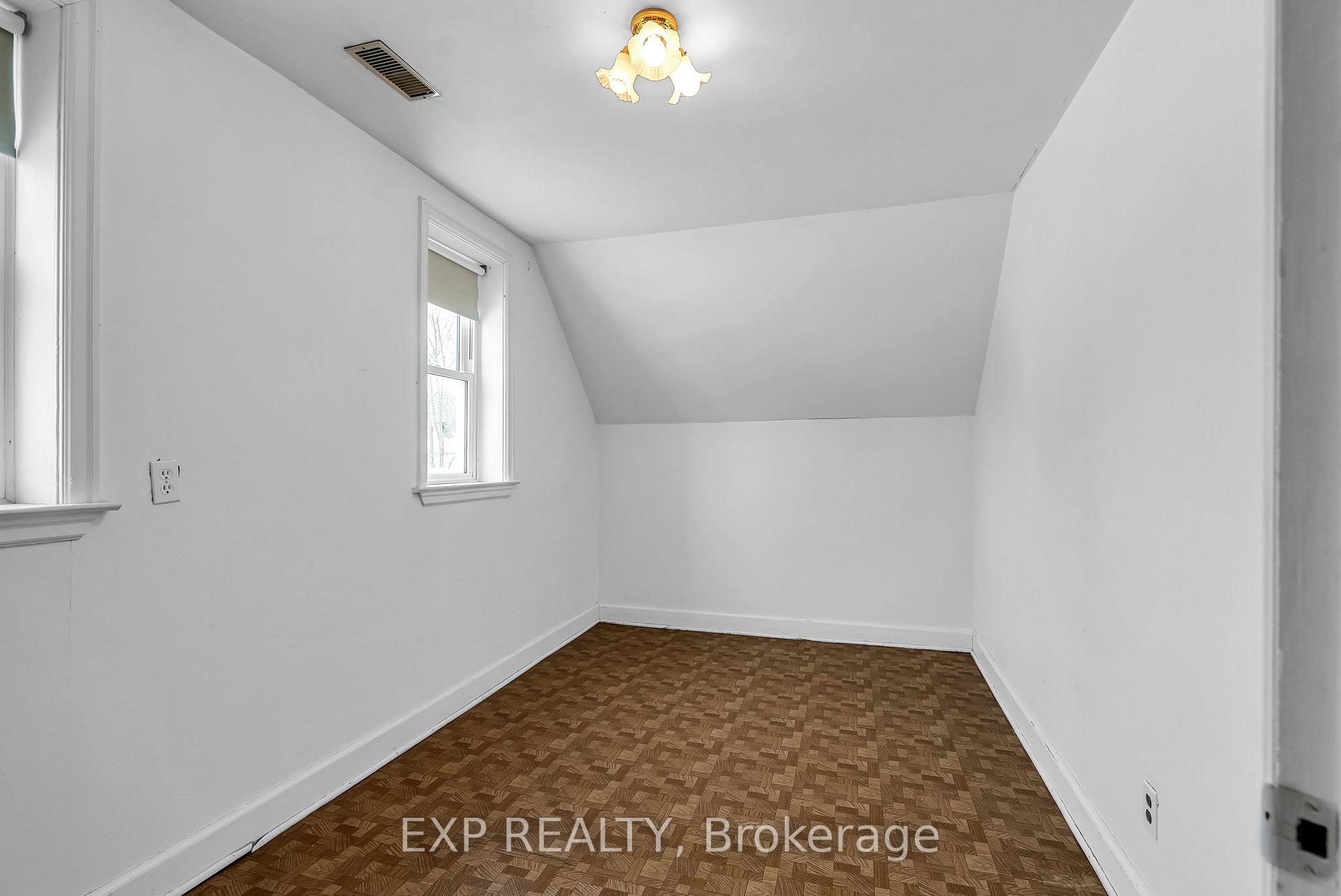 Photo 15 of 313 Sixth Street W, Cornwall — HOMEH