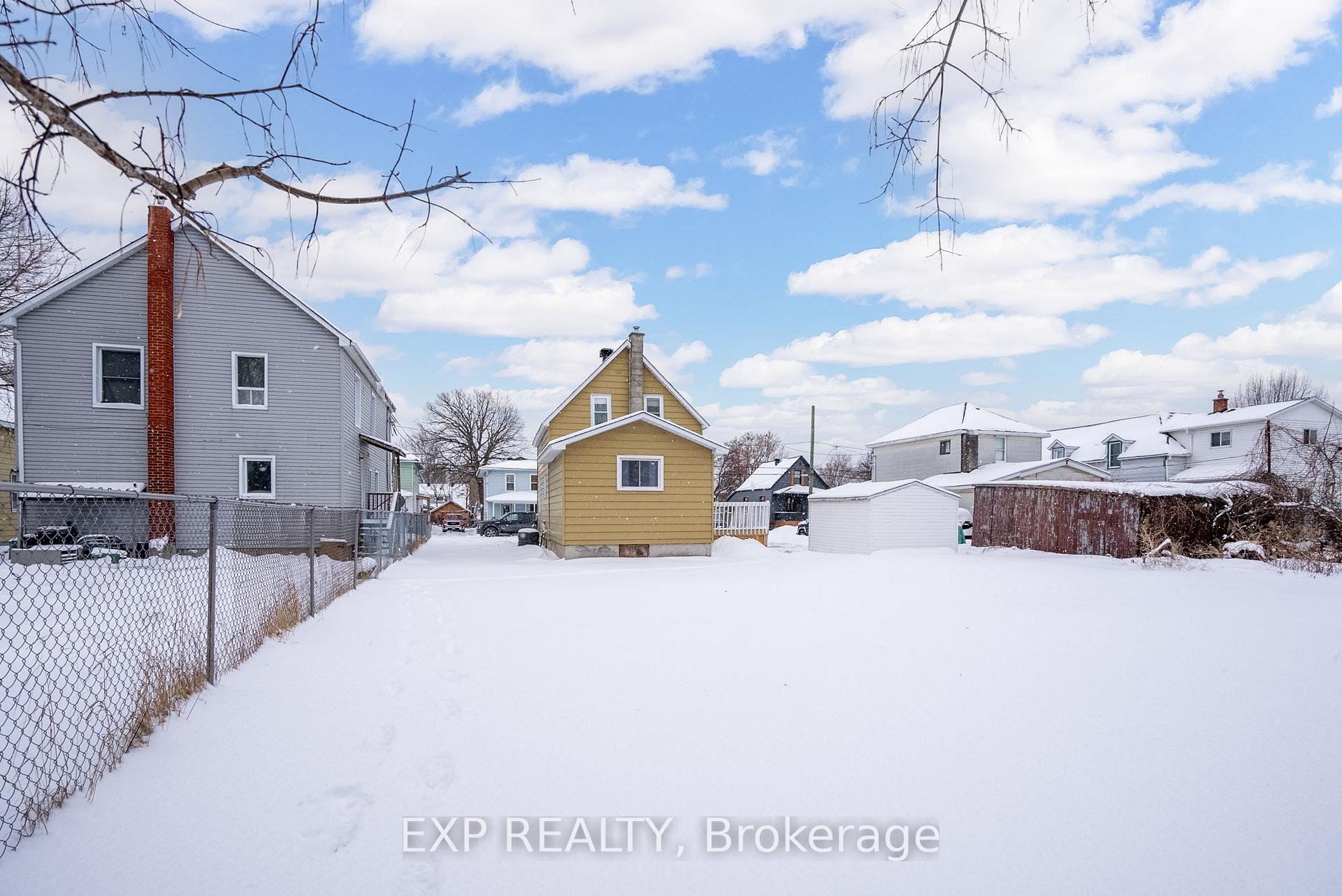 Photo 25 of 313 Sixth Street W, Cornwall — HOMEH