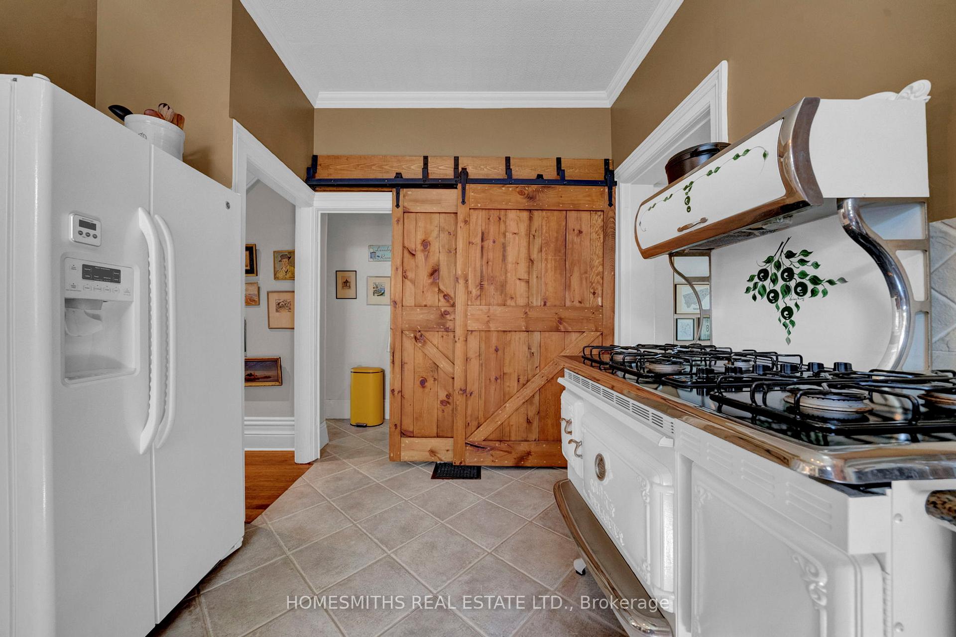 Photo 16 of 3 Ontario Street, Clarington, Bowmanville — HOMEH