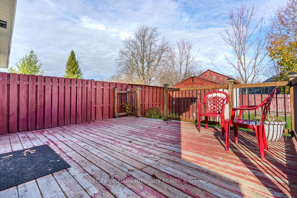 Photo 6 of 720 Lynn Street, Cornwall — HOMEH