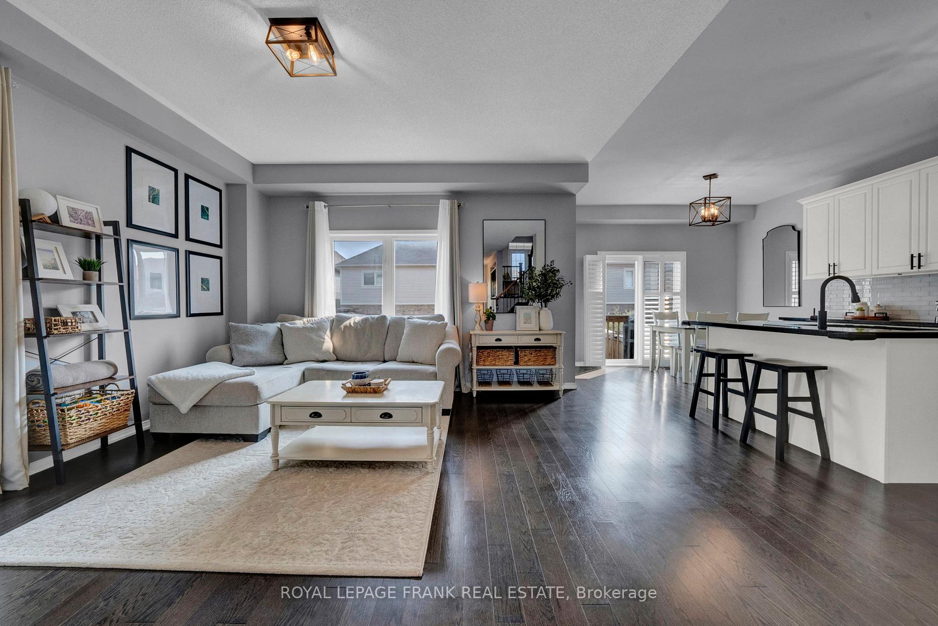 Photo 6 of 19 Jack Roach Street, Clarington, Bowmanville — HOMEH