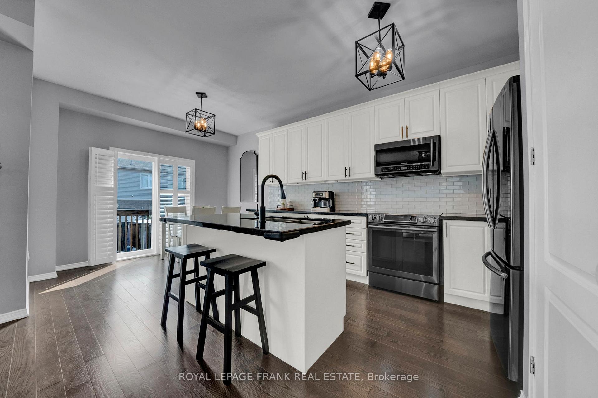 Photo 11 of 19 Jack Roach Street, Clarington, Bowmanville — HOMEH