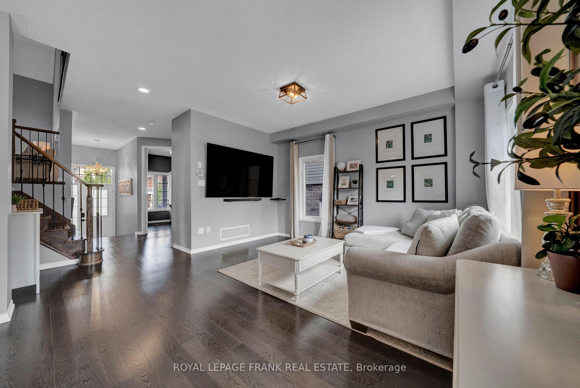 Photo 14 of 19 Jack Roach Street, Clarington, Bowmanville — HOMEH