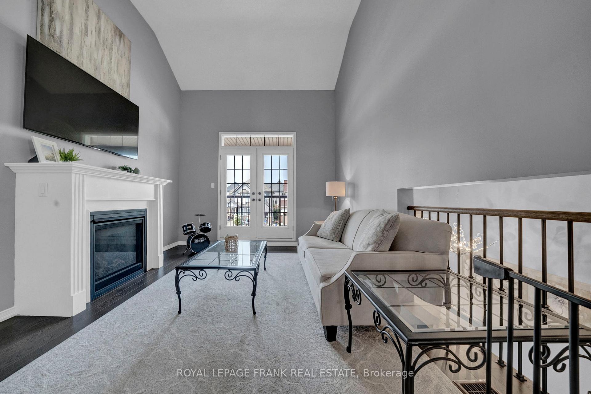 Photo 15 of 19 Jack Roach Street, Clarington, Bowmanville — HOMEH