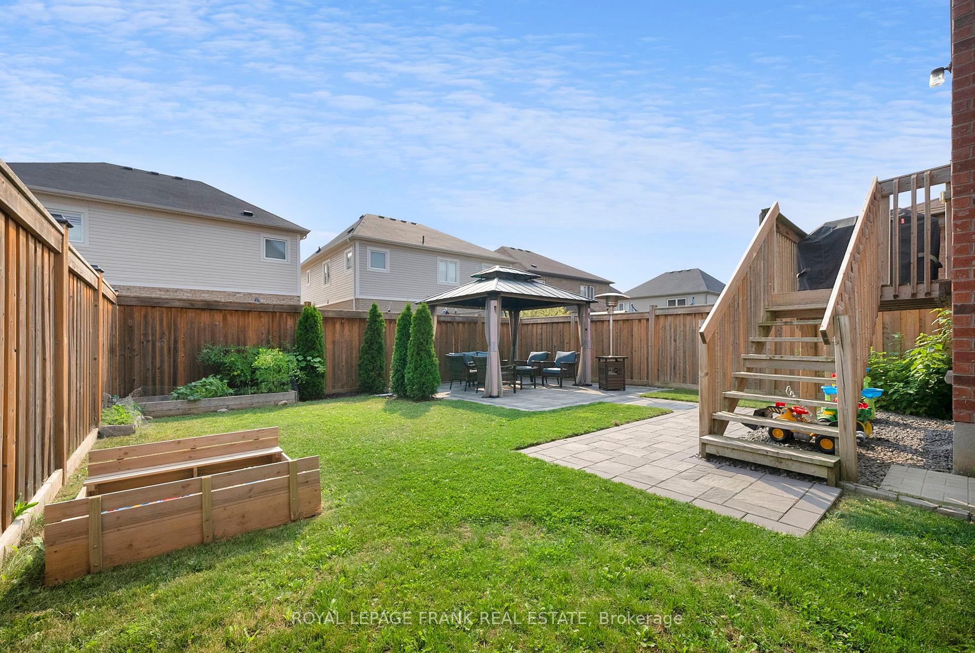 Photo 31 of 19 Jack Roach Street, Clarington, Bowmanville — HOMEH