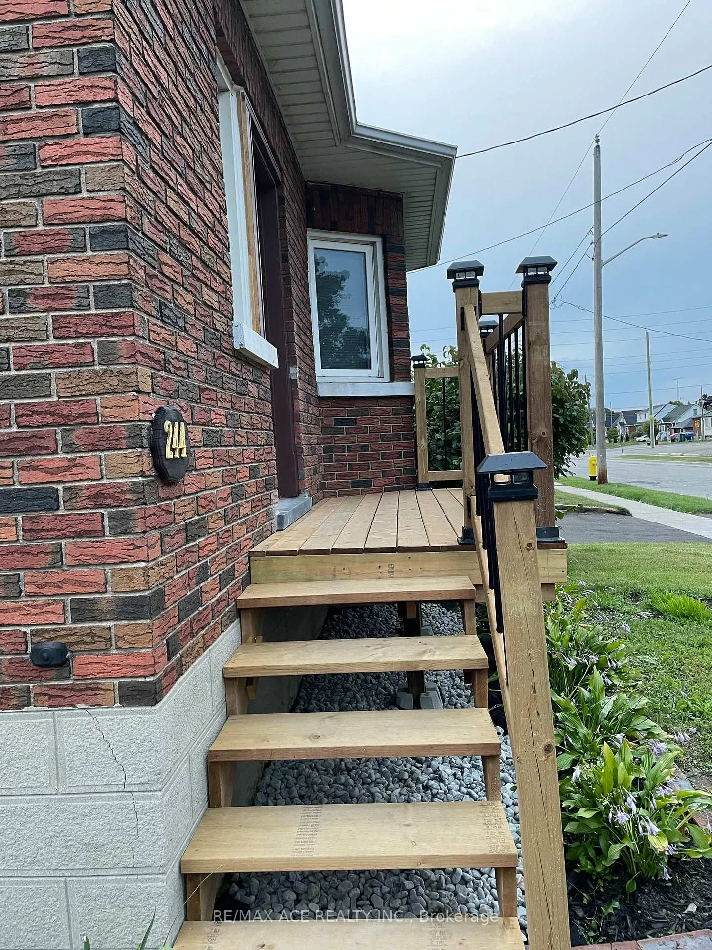 Photo 3 of 244 Etna Avenue, Oshawa, Central — HOMEH