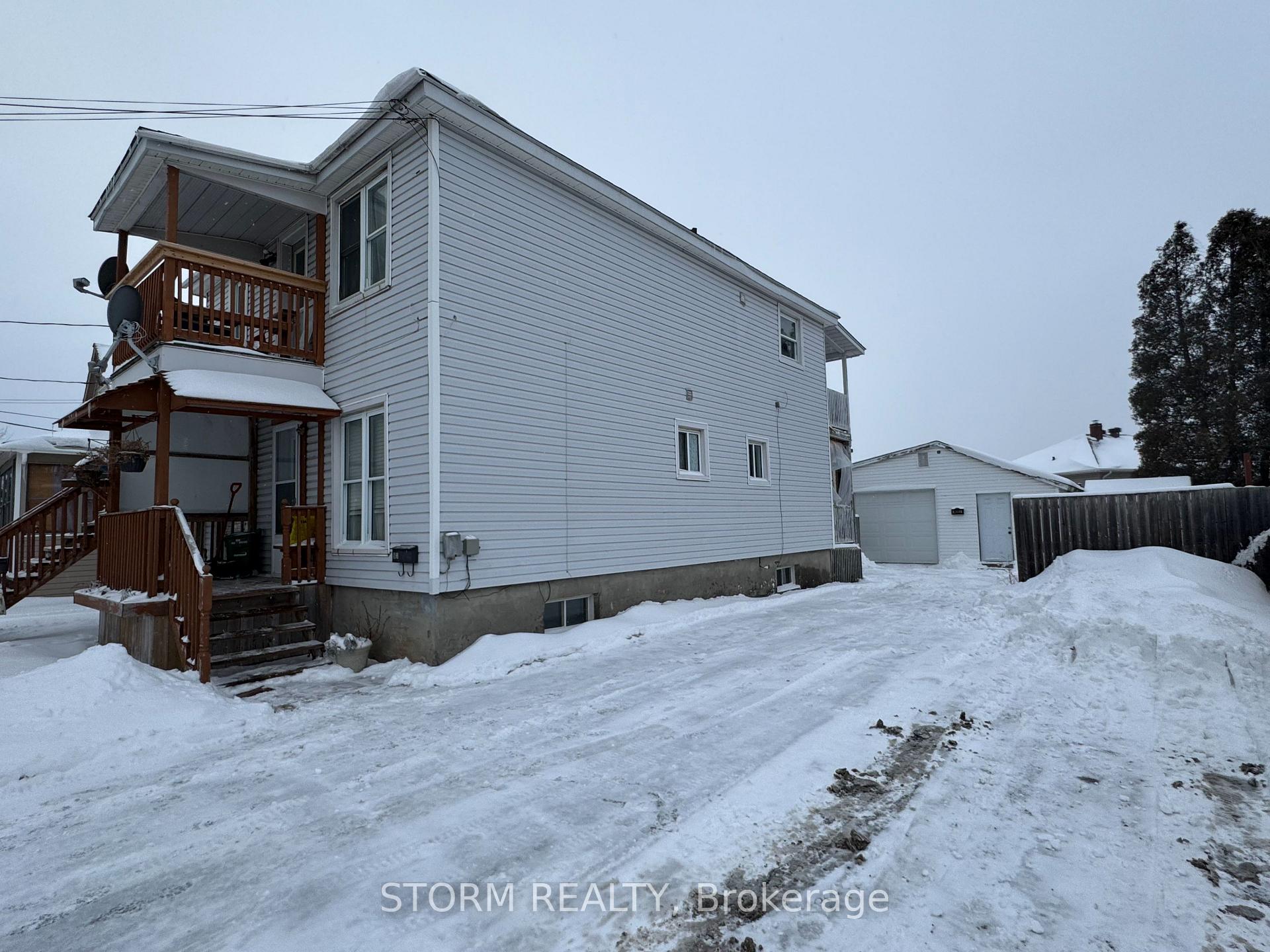 Photo 3 of 63-63A Eleventh Street W, Cornwall — HOMEH