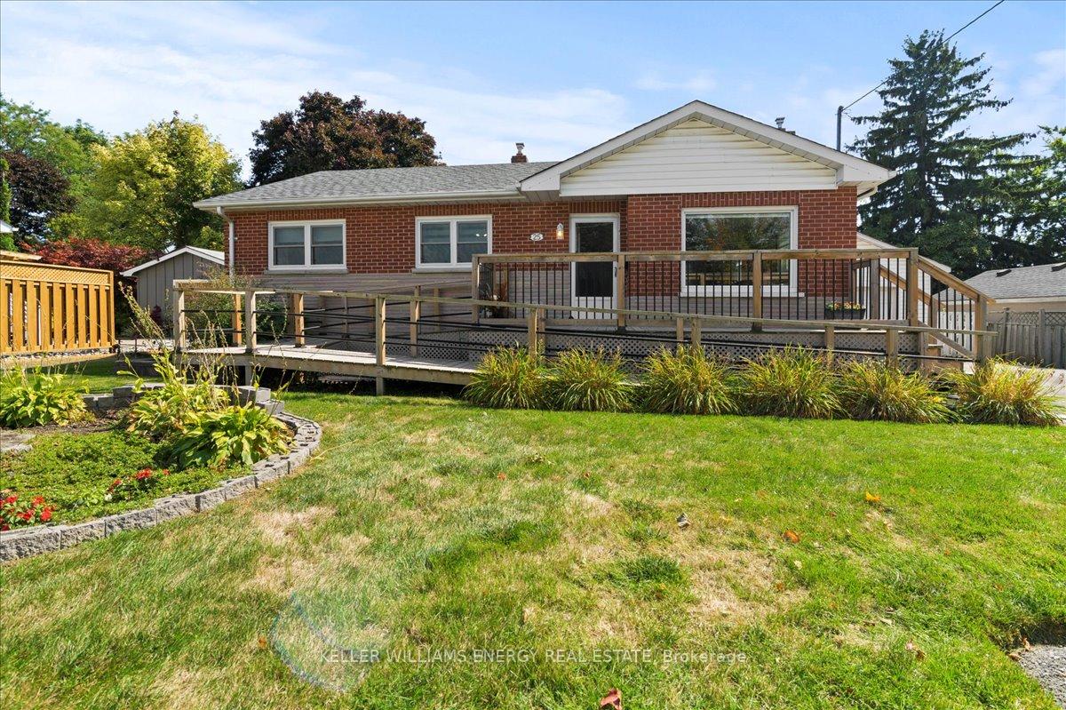 Photo 2 of 25 Concession Street E, Clarington, Bowmanville — HOMEH