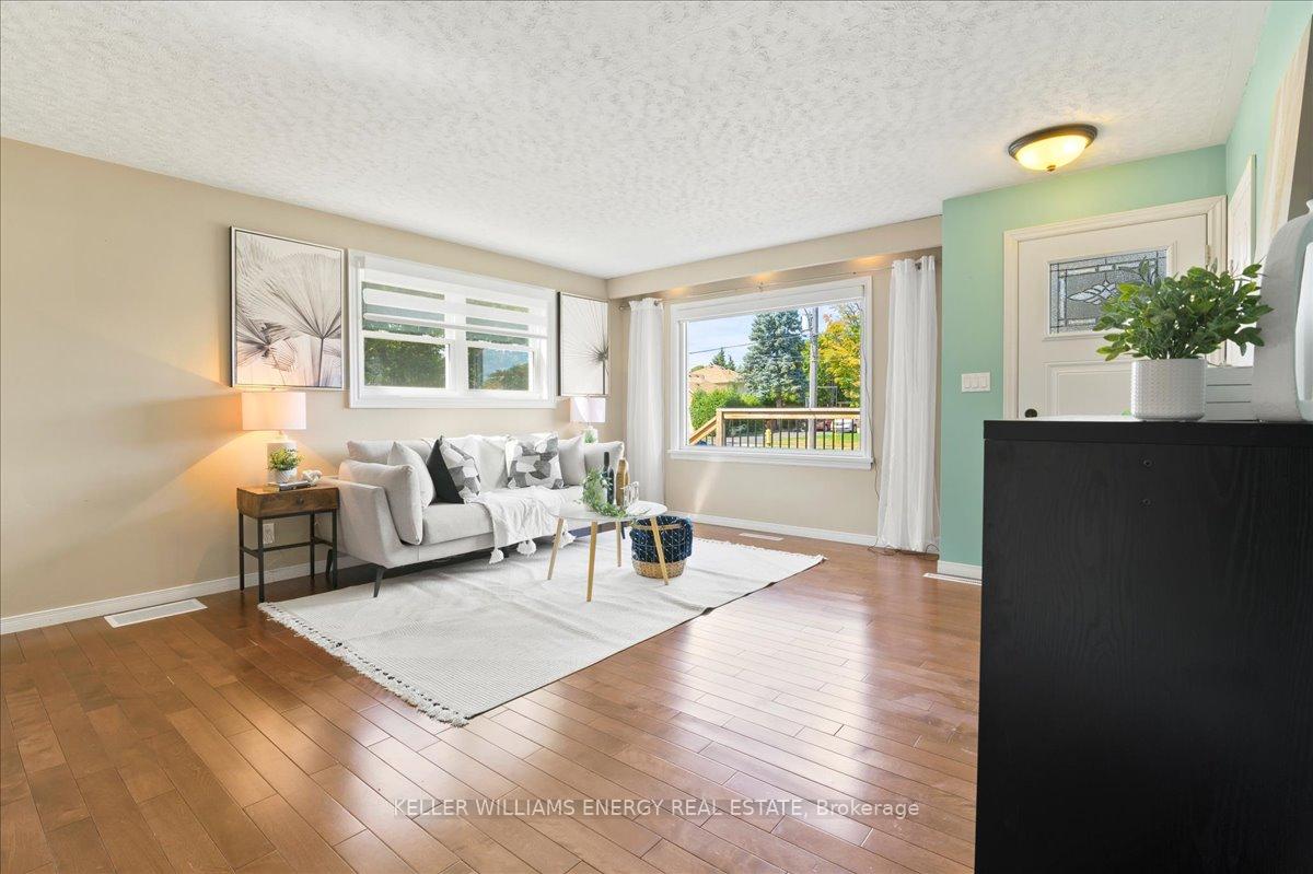 Photo 9 of 25 Concession Street E, Clarington, Bowmanville — HOMEH