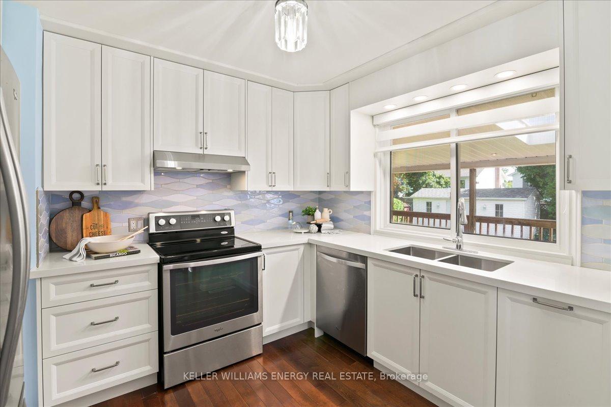 Photo 15 of 25 Concession Street E, Clarington, Bowmanville — HOMEH