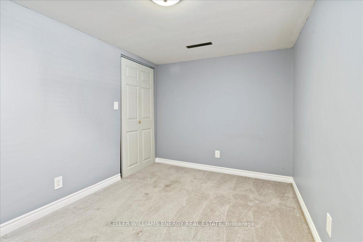 Photo 35 of 25 Concession Street E, Clarington, Bowmanville — HOMEH