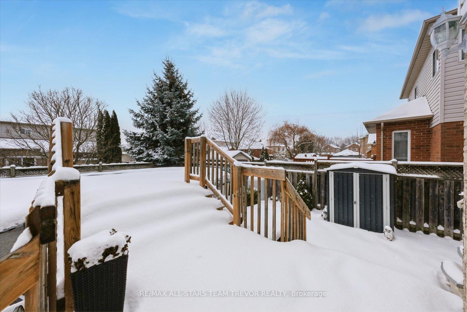 Photo 34 of 9 Dunnville Road, Georgina, Keswick North — HOMEH