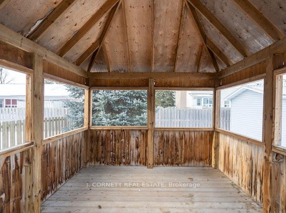 Photo 6 of 253 Ivan Crescent S, Cornwall — HOMEH