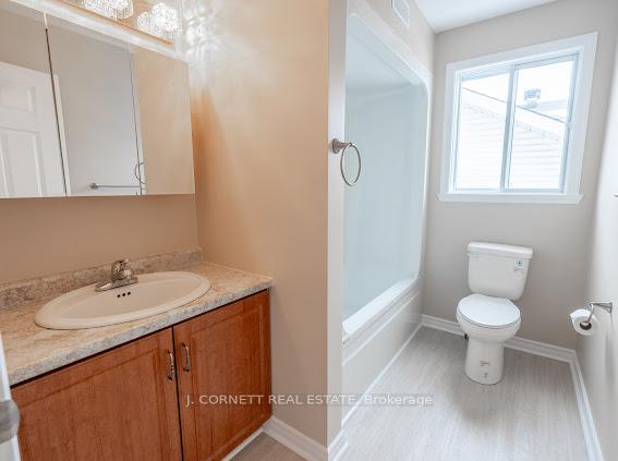 Photo 11 of 253 Ivan Crescent S, Cornwall — HOMEH