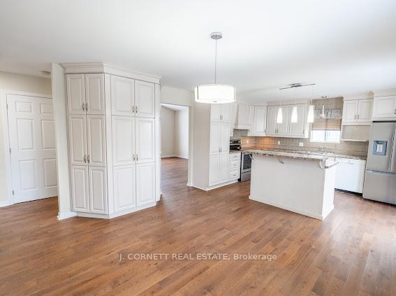 Photo 19 of 253 Ivan Crescent S, Cornwall — HOMEH