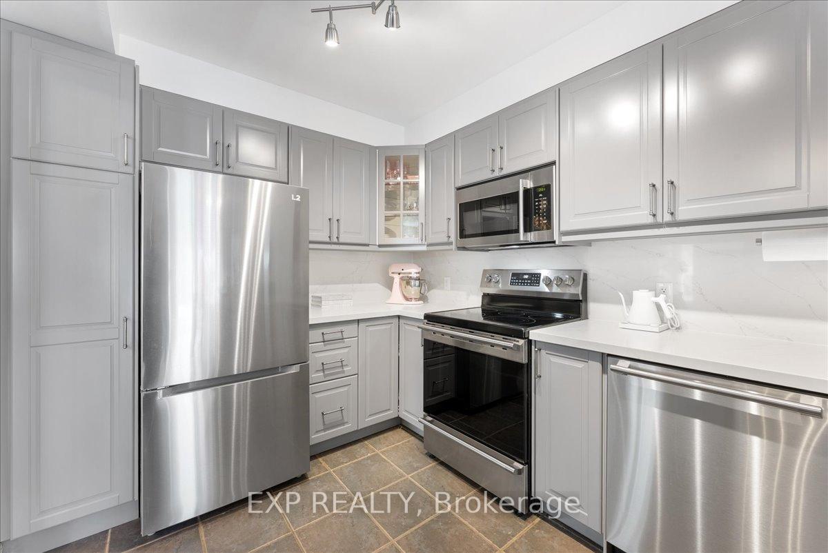 Photo 10 of 91 Cornish Drive, Clarington, Courtice — HOMEH
