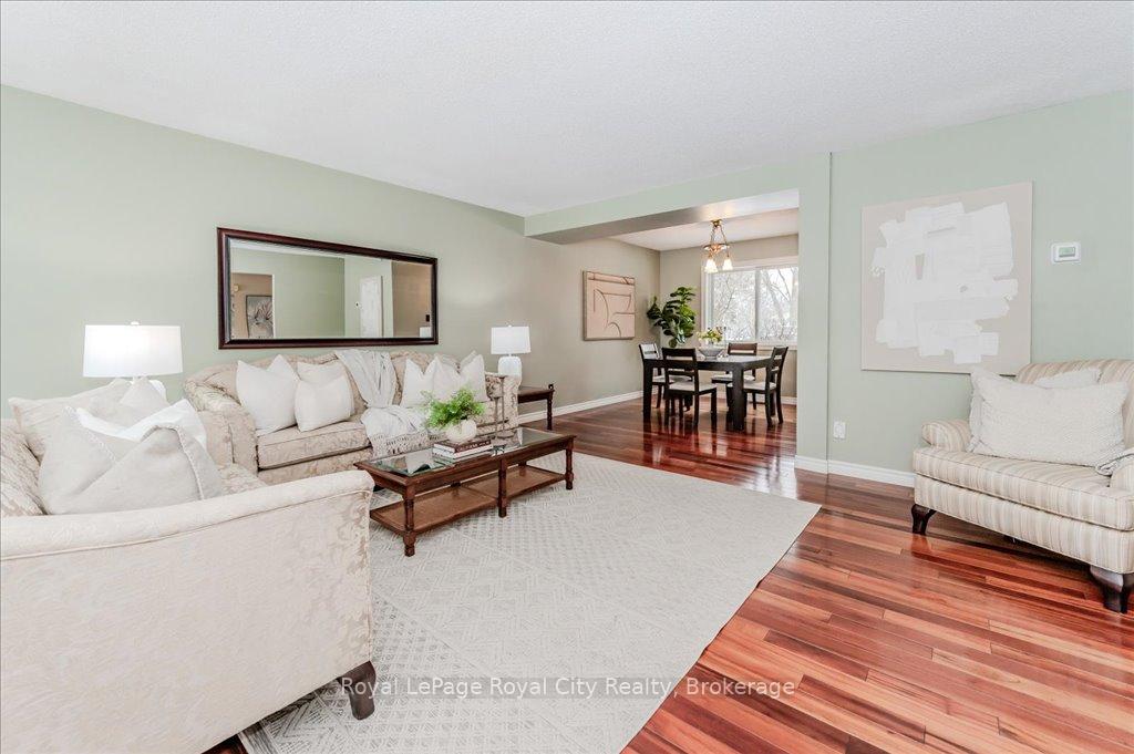 Photo 8 of 5 Hazelwood Drive, Guelph, Kortright Hills — HOMEH