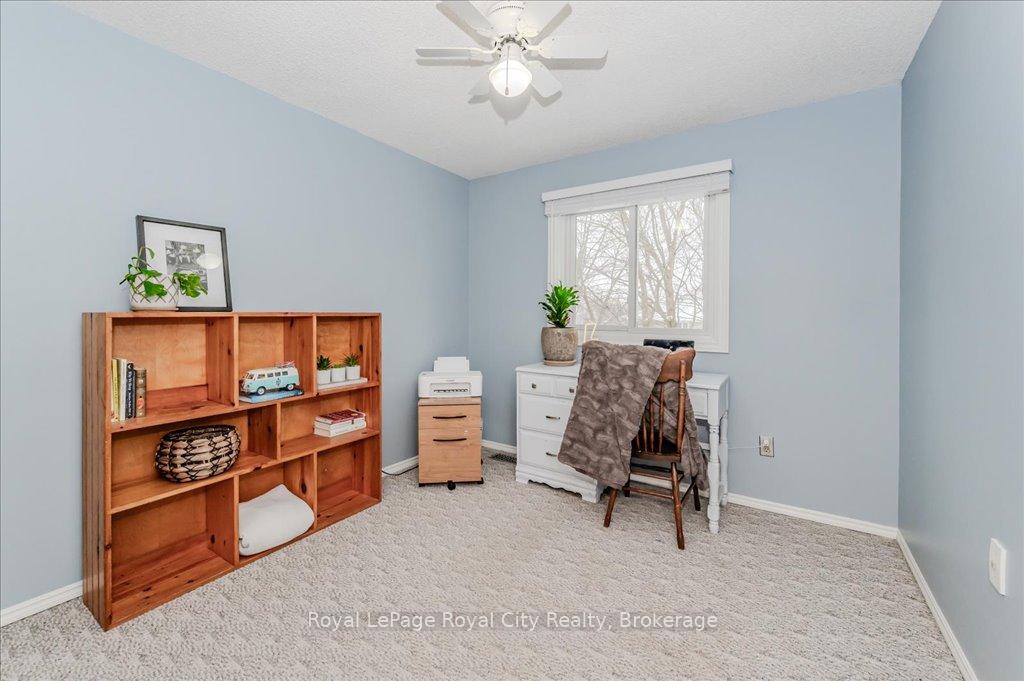 Photo 13 of 5 Hazelwood Drive, Guelph, Kortright Hills — HOMEH