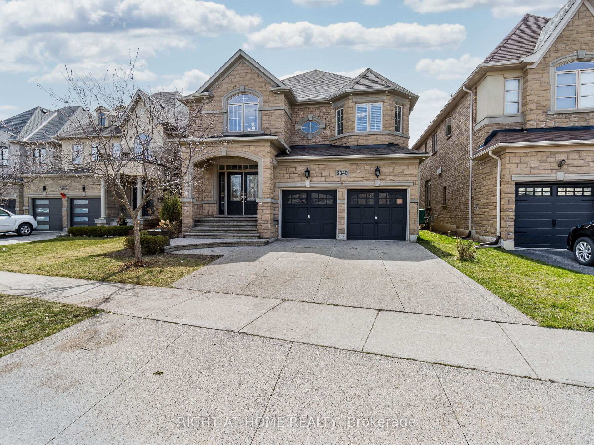 Front of 2340 Thruxton Drive