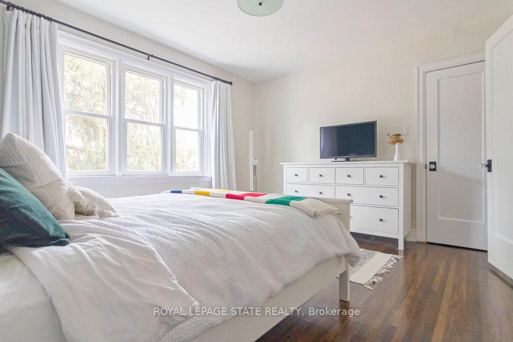 Photo 16 of 68 Bond Street S, Hamilton, Westdale — HOMEH