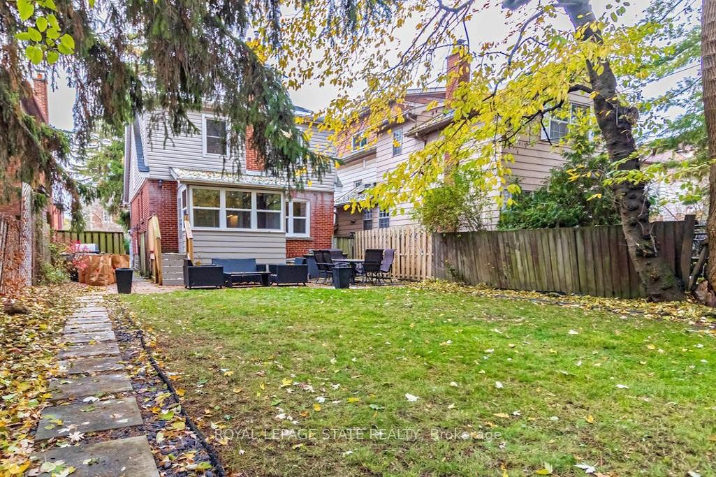 Photo 32 of 68 Bond Street S, Hamilton, Westdale — HOMEH