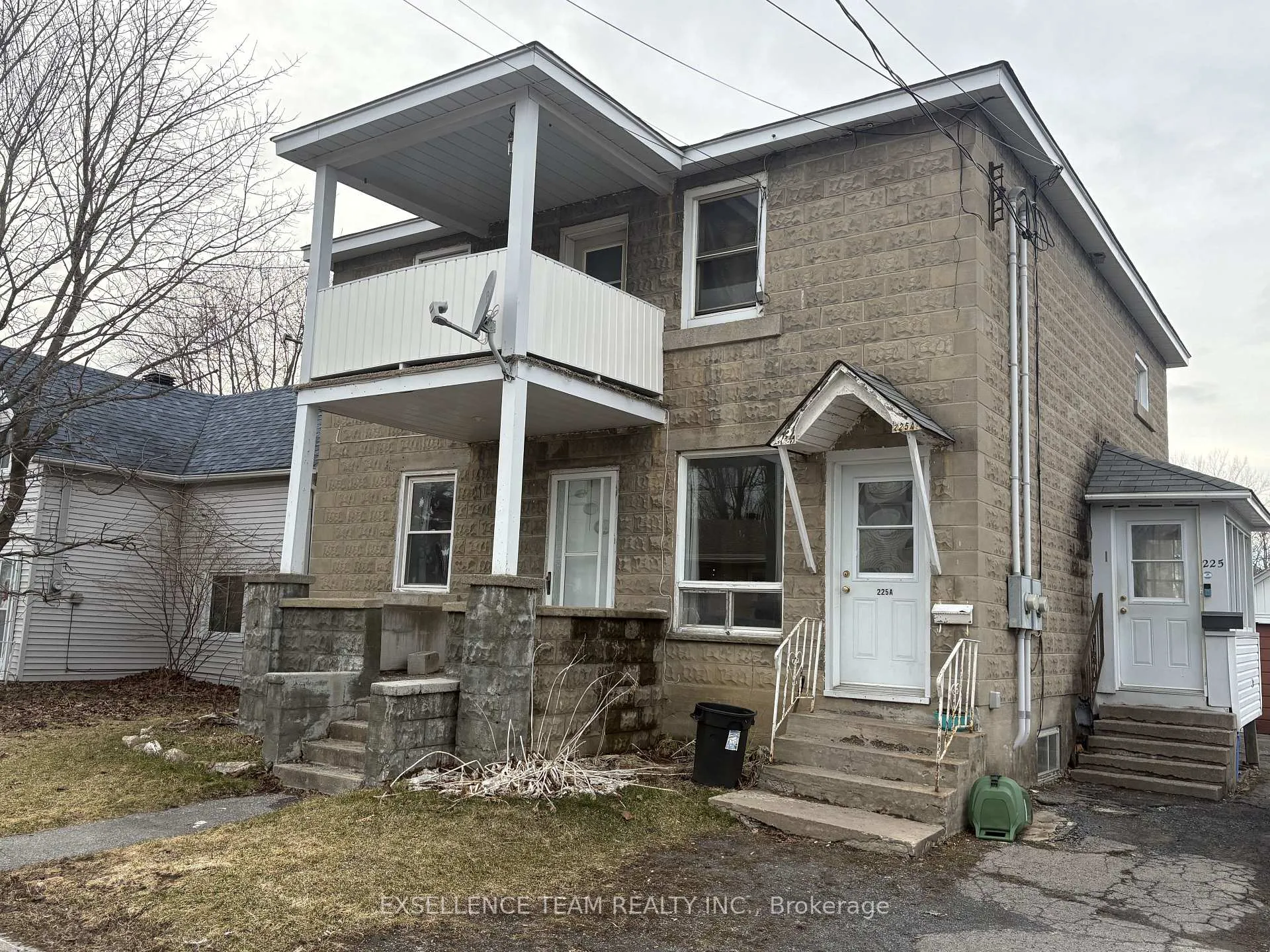 Photo 1 of 225-225A 8TH Street W, Cornwall — HOMEH