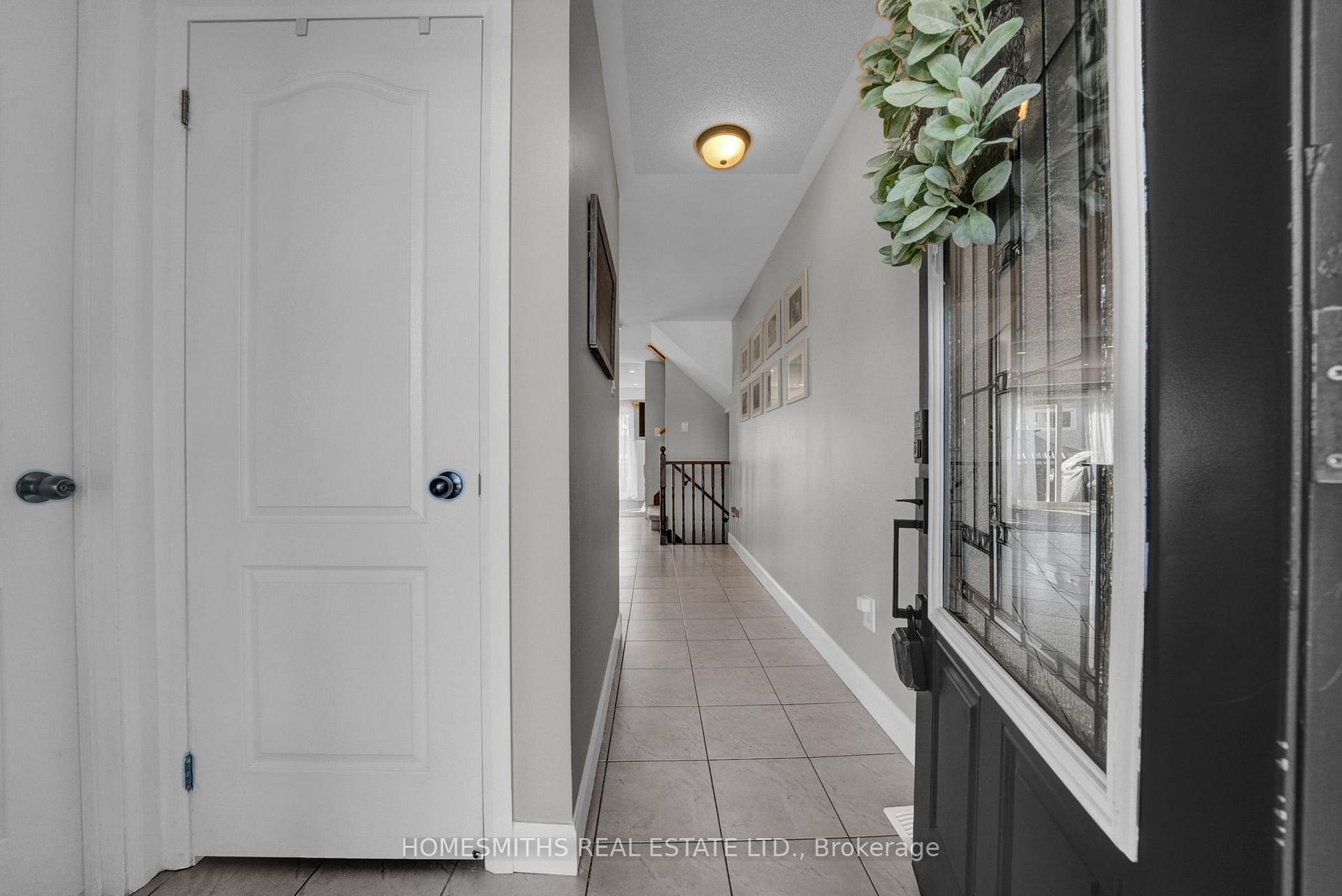 Photo 2 of 66 John Matthew Crescent, Clarington, Bowmanville — HOMEH