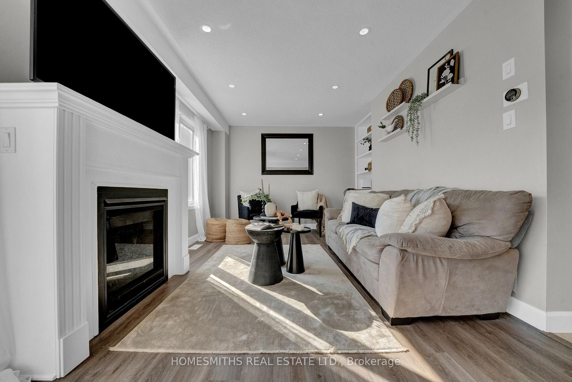 Photo 10 of 66 John Matthew Crescent, Clarington, Bowmanville — HOMEH